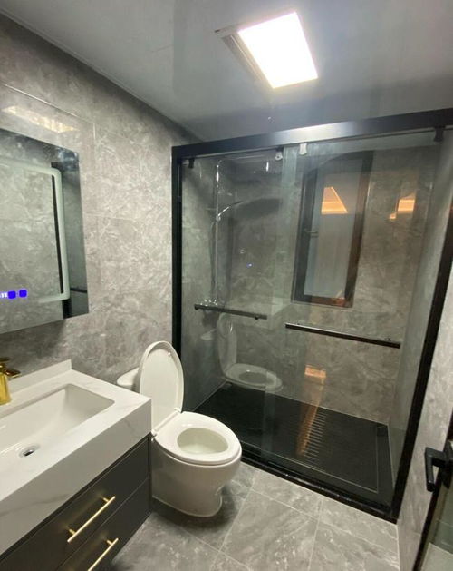 新房全屋家具進場,越來越像一個家,衛生間布置大浴缸,很會享受